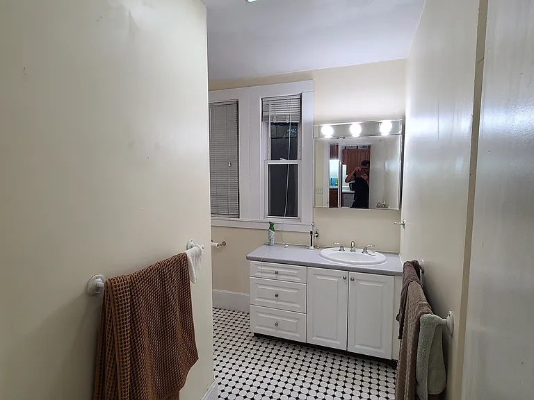 25 Evergreen St #1 — Photo 8