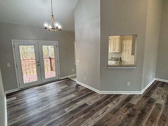 5th image of 1142 Lavista Dr
