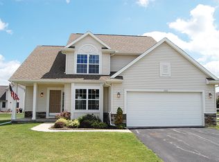 26610 Basswood Dr, Perrysburg, OH 43551