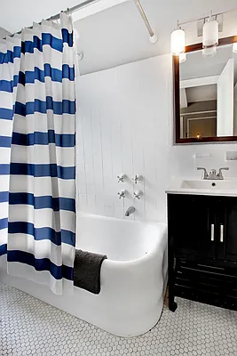 Sold by Sotheby's International Realty | media 5