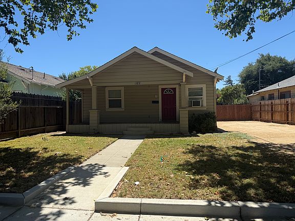 4th image of 125 N San Lorenzo Ave