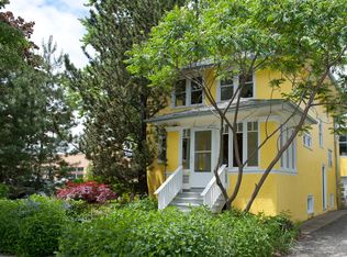 125 N Harvey Ave, Oak Park, IL 60302
