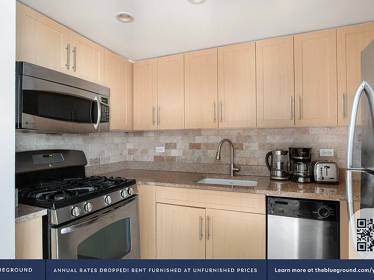 210 W 89th St #12O — Photo 8