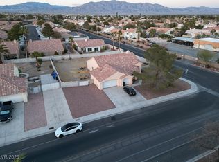 8000 W Hammer Ln, Las Vegas, NV 89149
