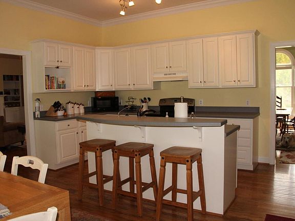 5th image of 1861 Greenbrier Cir