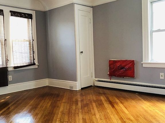 4th image of 84-36 121st St #2B