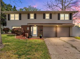 4200 SW 30th St, Topeka, KS 66614