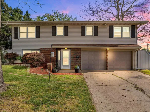 4200 SW 30th St, Topeka, KS 66614