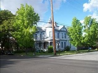 1106 N San Joaquin St, Stockton, CA 95202