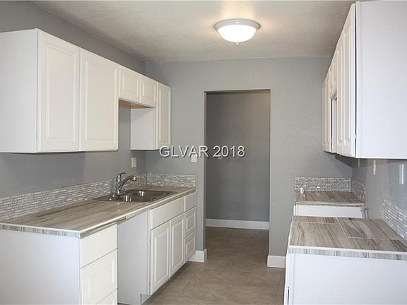 2nd image of 2801 Barr Ave