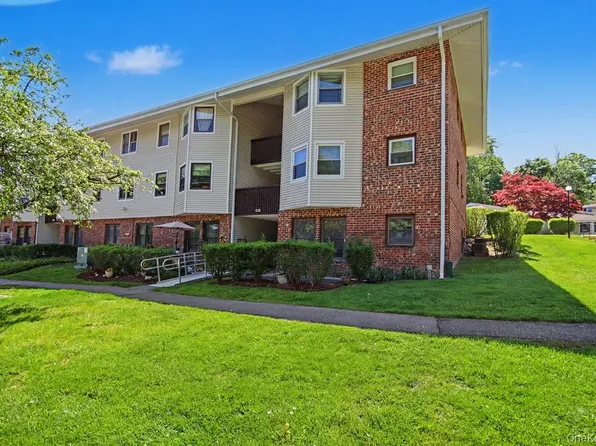 23 Dorset Court #C, Yorktown Heights, NY 10598