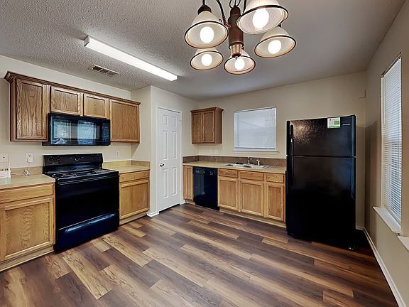 5th image of 306 Avenue C