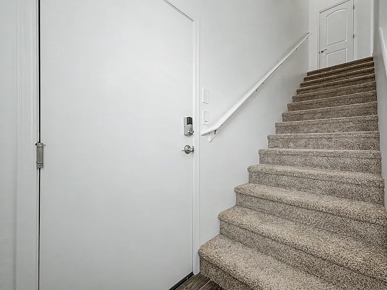 900 S Canal Dr #231 — Photo 5