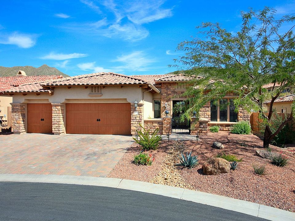 1st image of 4029 N Highview Cir