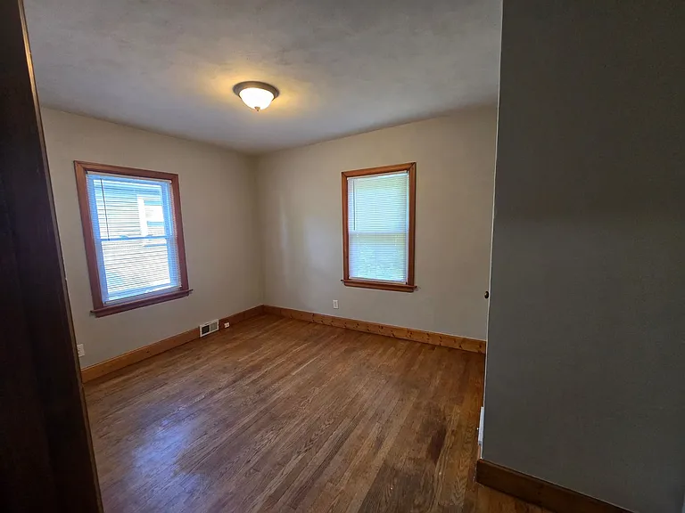 804 W Lombard St — Photo 7