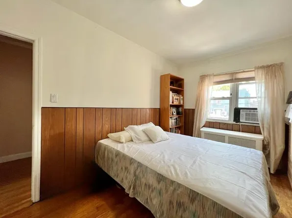 25-14 43rd Street image 13 of 23