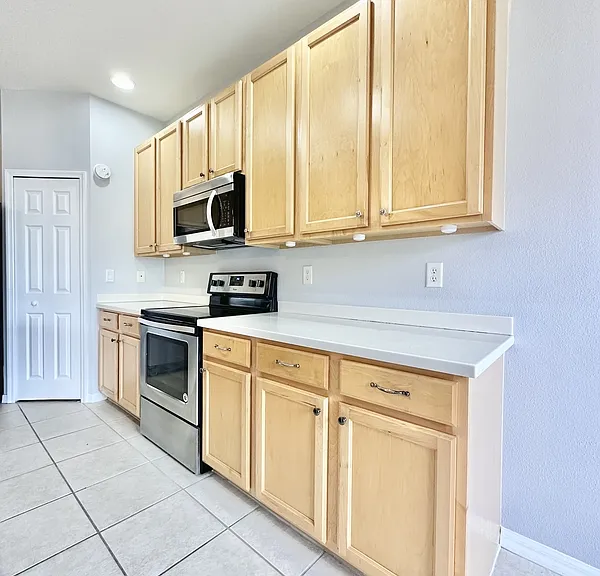 4129 Via Piedra Cir — Photo 7