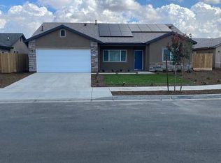 1176 S Royal Oak Pl W, Porterville, CA 93257