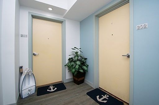 2nd image of 550 Pleasant St Suite 202