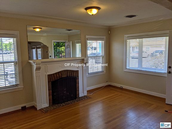 3rd image of 1596 Keesling Ave