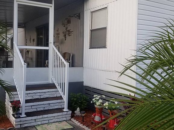 2nd image of 225 Green Haven Ln W