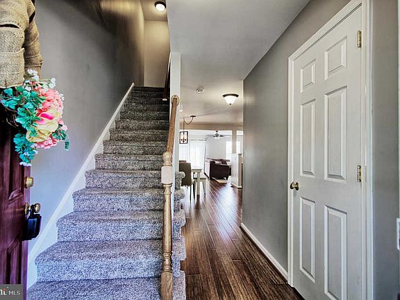 3rd image of 1007 Balley Dr