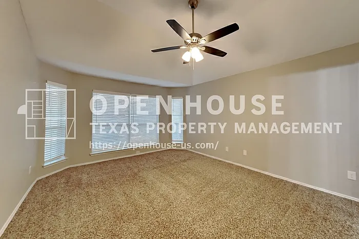 4458 Seven Pines Dr — Photo 10