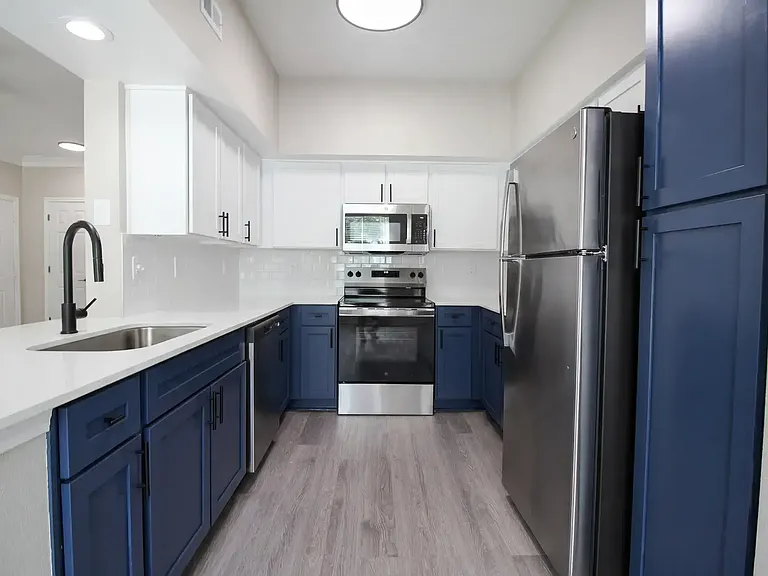 Aura at Westchase — Photo 14