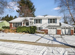 776 Schaefer Ave, Oradell, NJ 07649