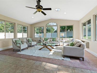 417 Coventry Ln, Ballwin, MO, 63021