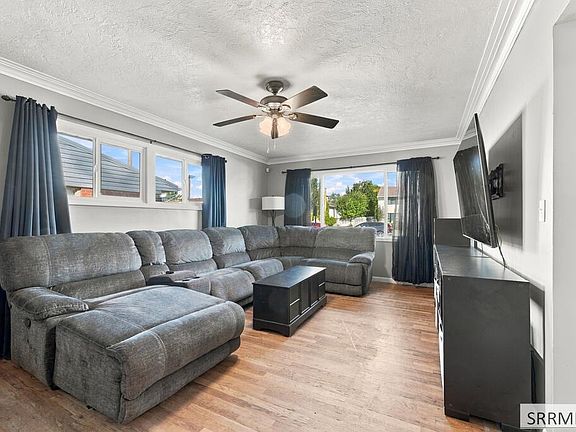 4th image of 798 7th St