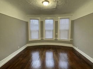 854 36th St #A, Emeryville, CA 94608