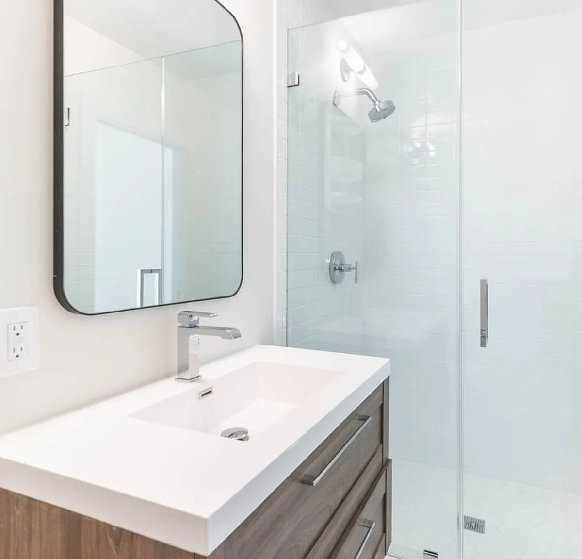 Full bedroom in 3 bed/2.5 bath home in Columbia Heights #1718 A — Photo 3