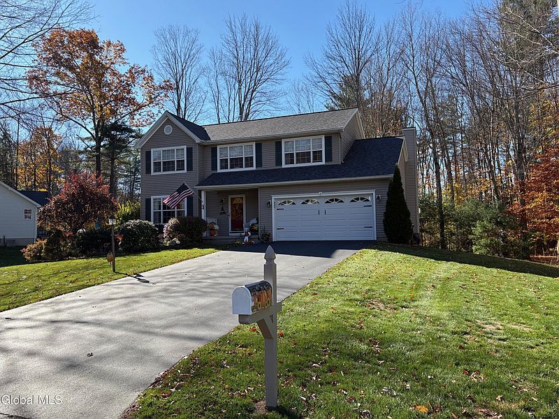 2nd image of 3 Santee Drive