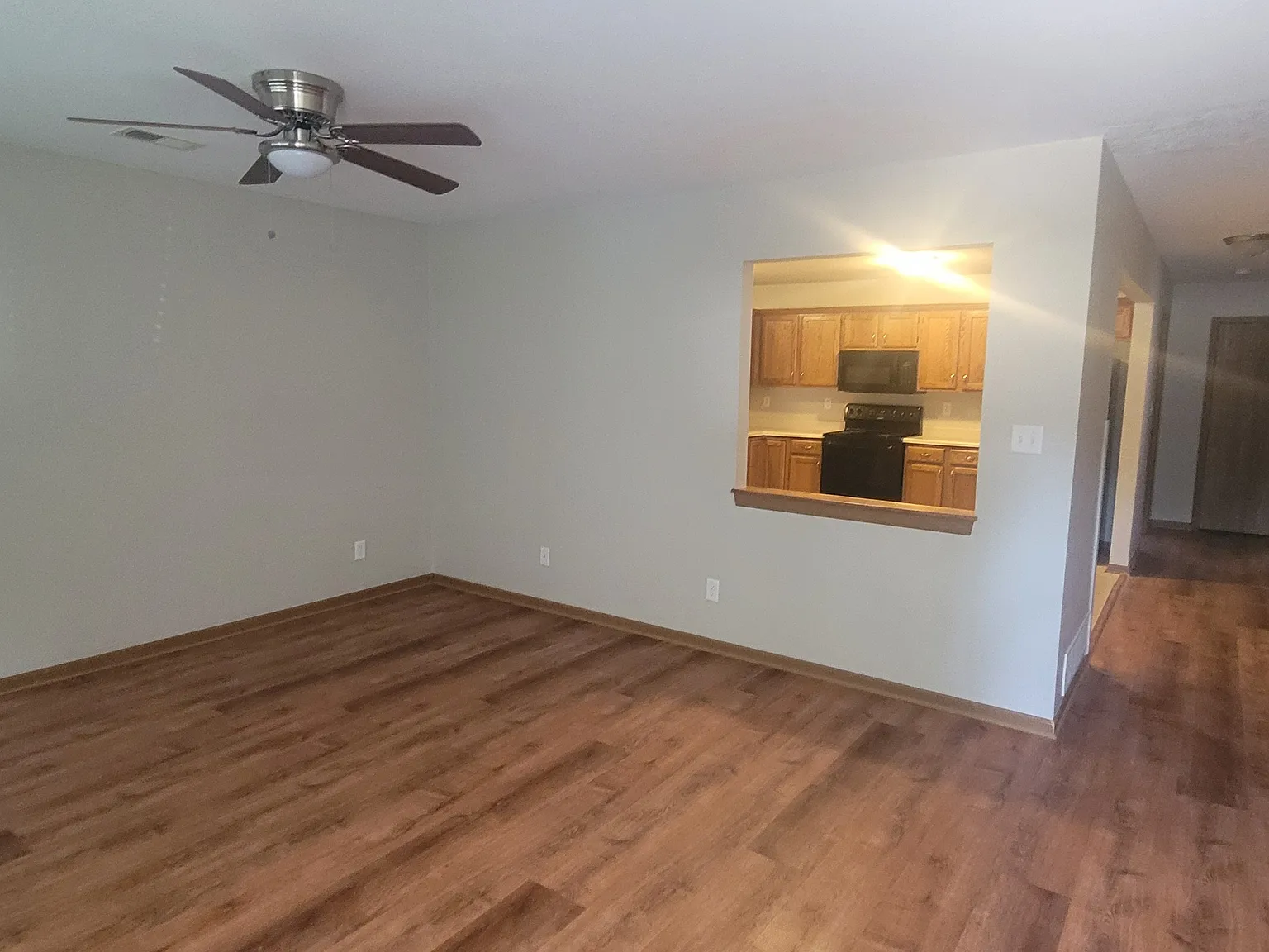 M2 - 104 SE 24th St. - Unit C — Photo 2