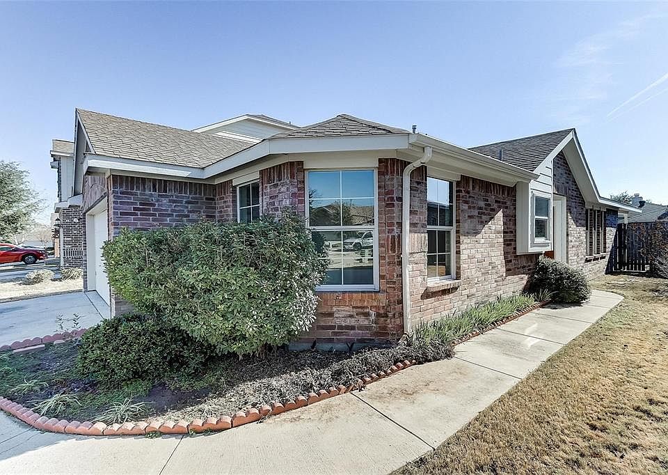 1st image of 4621 Thistle Creek Ct