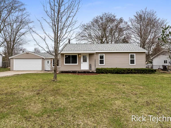 1350 Vesta Rd, Muskegon, MI 49445