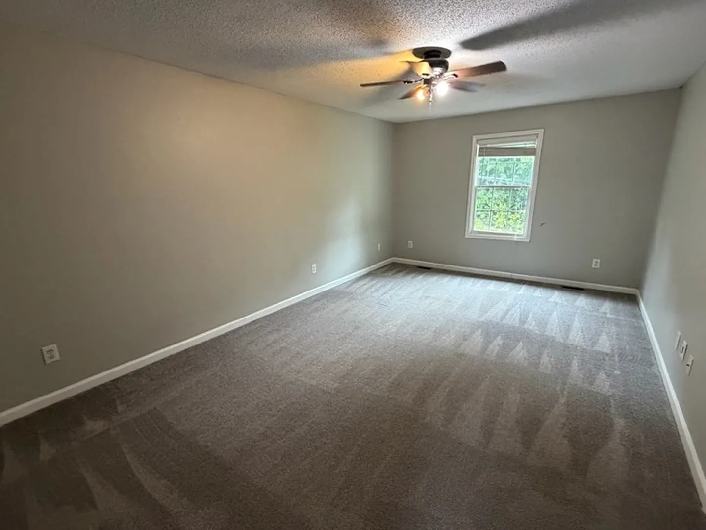 North Johnson City condo — Photo 4
