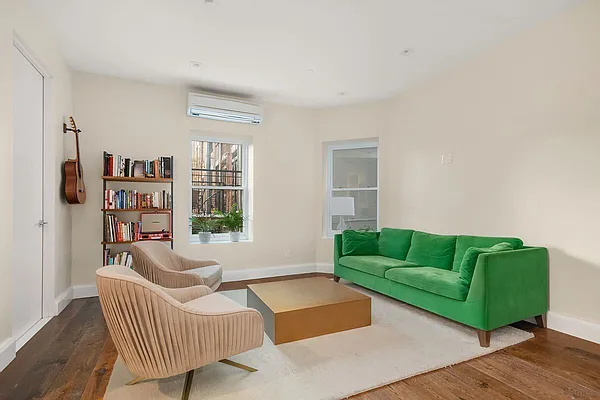 Rented by Compass | media 17