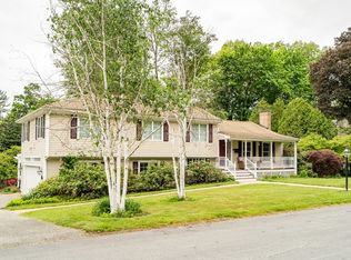 10 Ballard Ter, Lexington, MA 02420