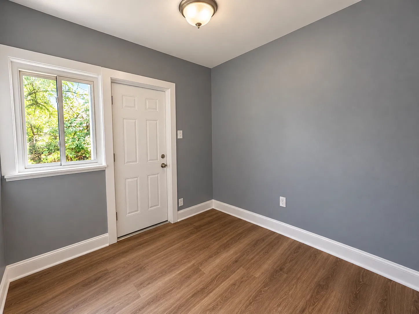 3 bed, $1,250 — Photo 3