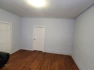 6025 80th Ave, Ridgewood, NY 11385