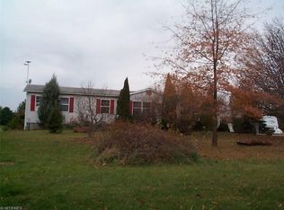 4253 Bushnell Campbell Rd, Fowler, OH 44418