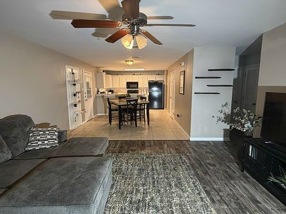 3rd image of 225 Dale Earnhardt Dr #B