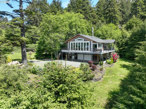79209 Ray Brown Rd, Arch Cape, OR 97102