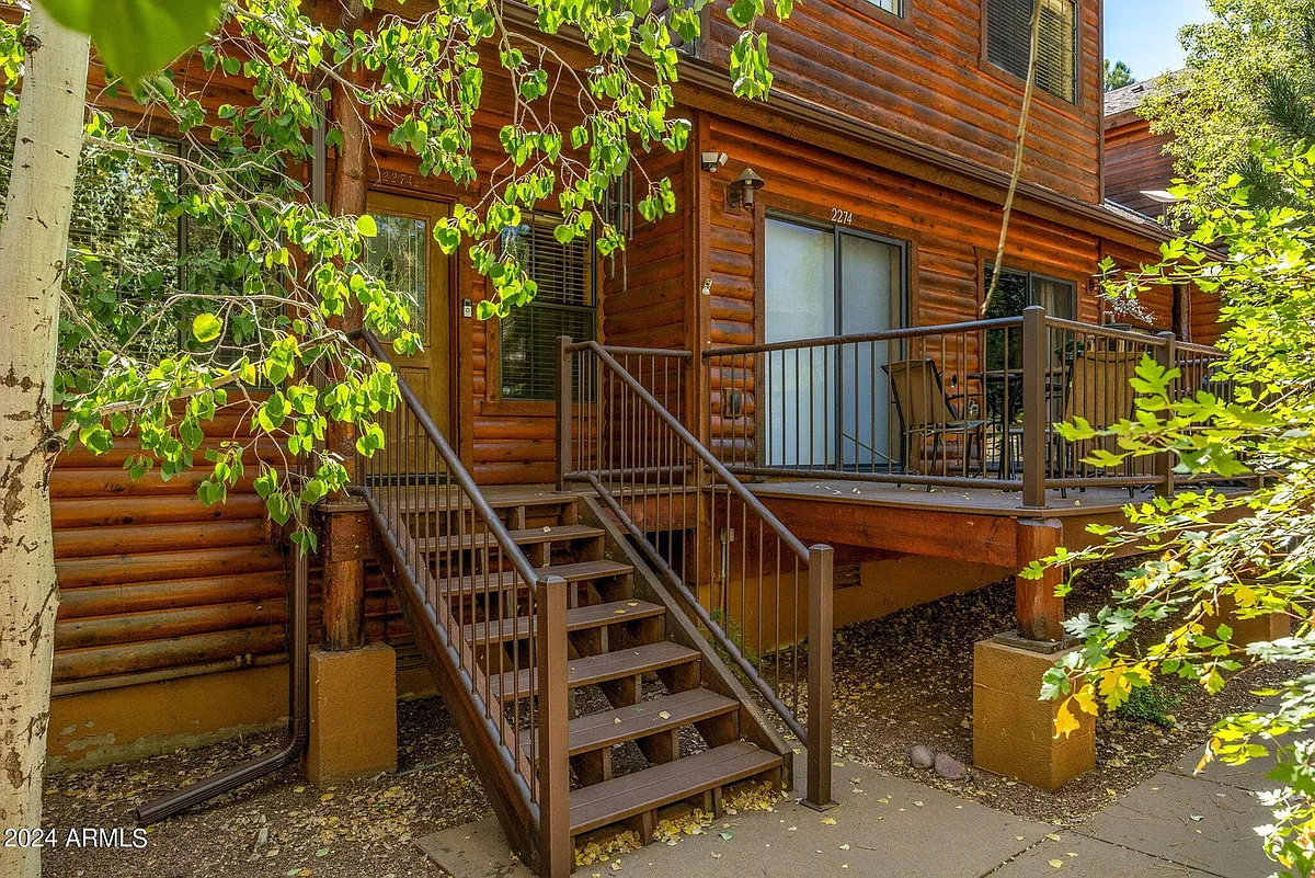 FRONT OF TOWNHOUSE - 2274 Overgaard Springs Loop