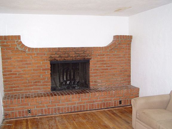 2nd image of 1801 N Winstel Blvd