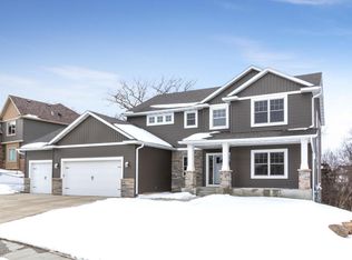1795 Stone Crest Dr NE, Rochester, MN 55906
