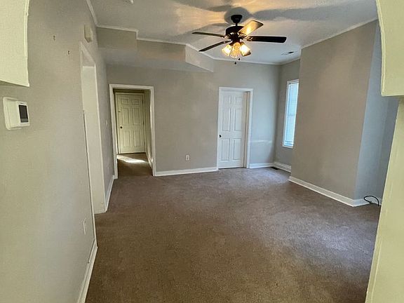 5th image of 2117 Fairfax Ave APT A
