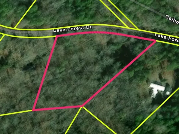 77 Lake Forest Dr, Abbeville, SC 29620